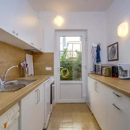 By The Sea Artatore, Losinj - 19616 * 木洛希尼